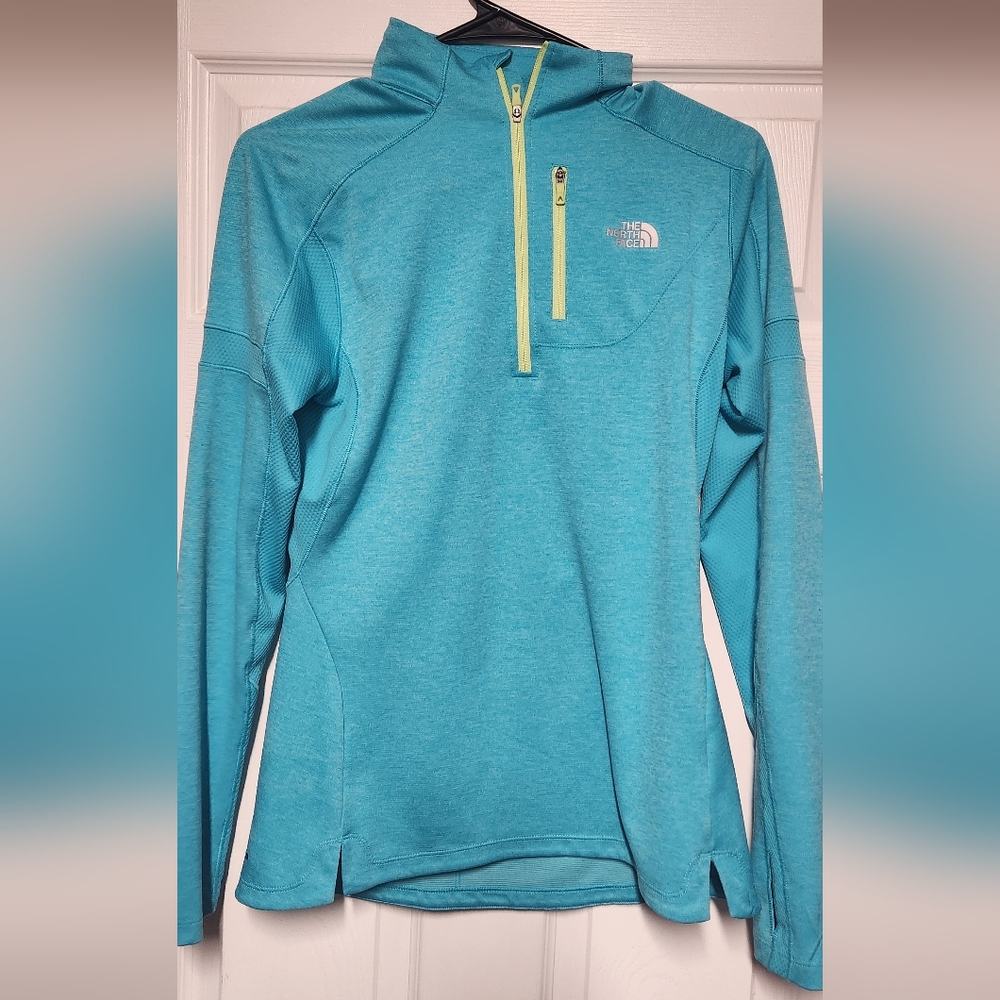 The North Face Aqua Pullover with Yellow Trim